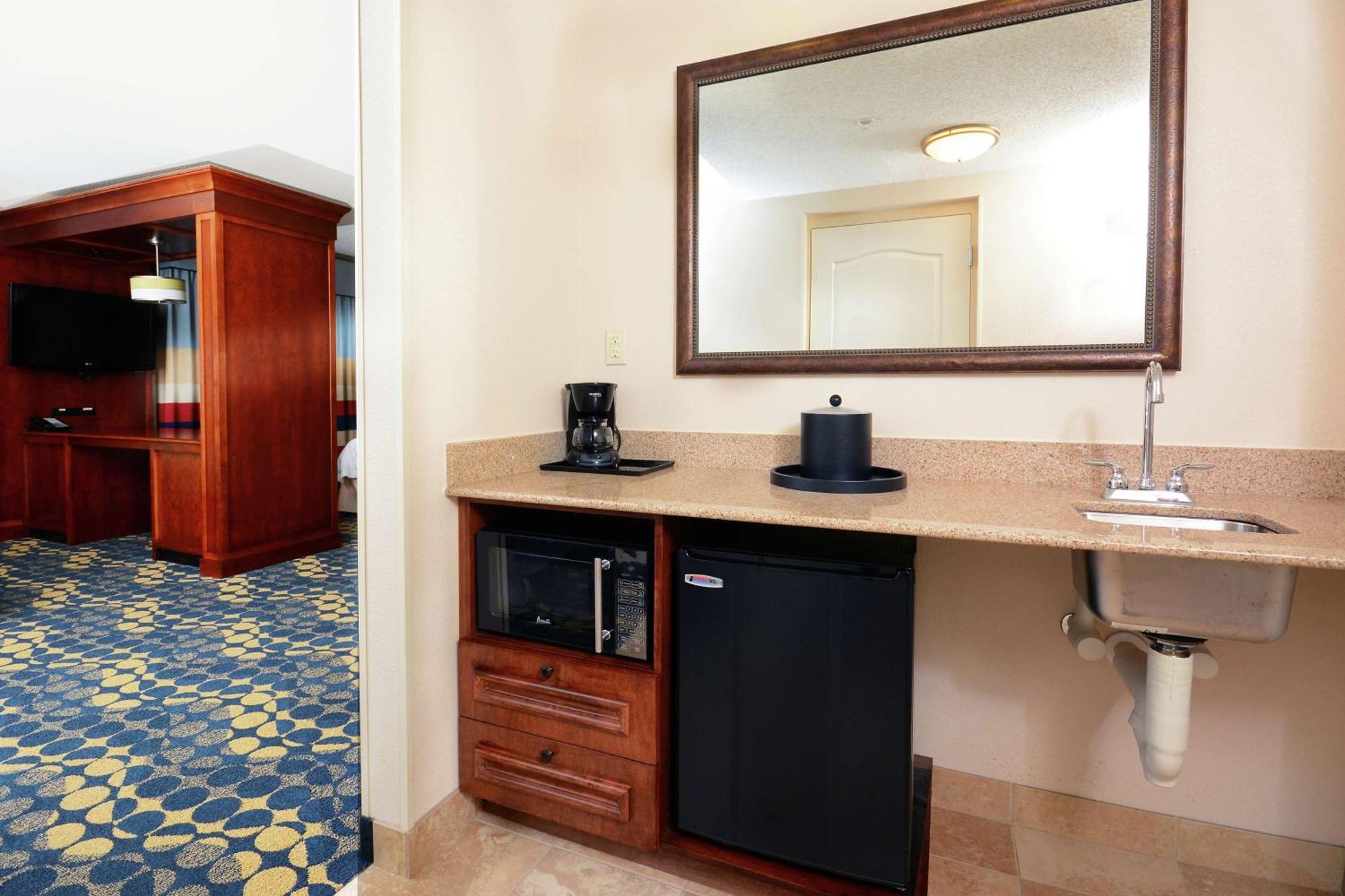 Hampton Inn&Suites Huntersville Eksteriør bilde