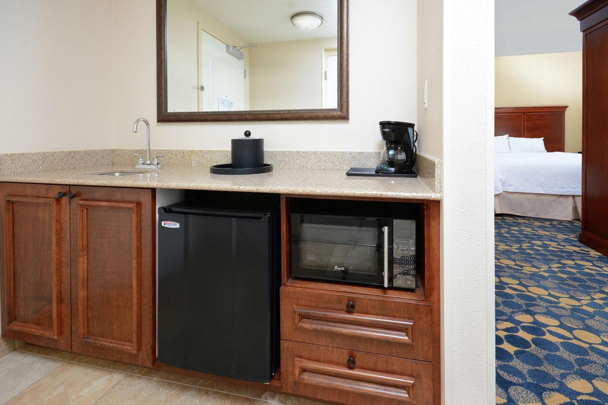 Hampton Inn&Suites Huntersville Eksteriør bilde