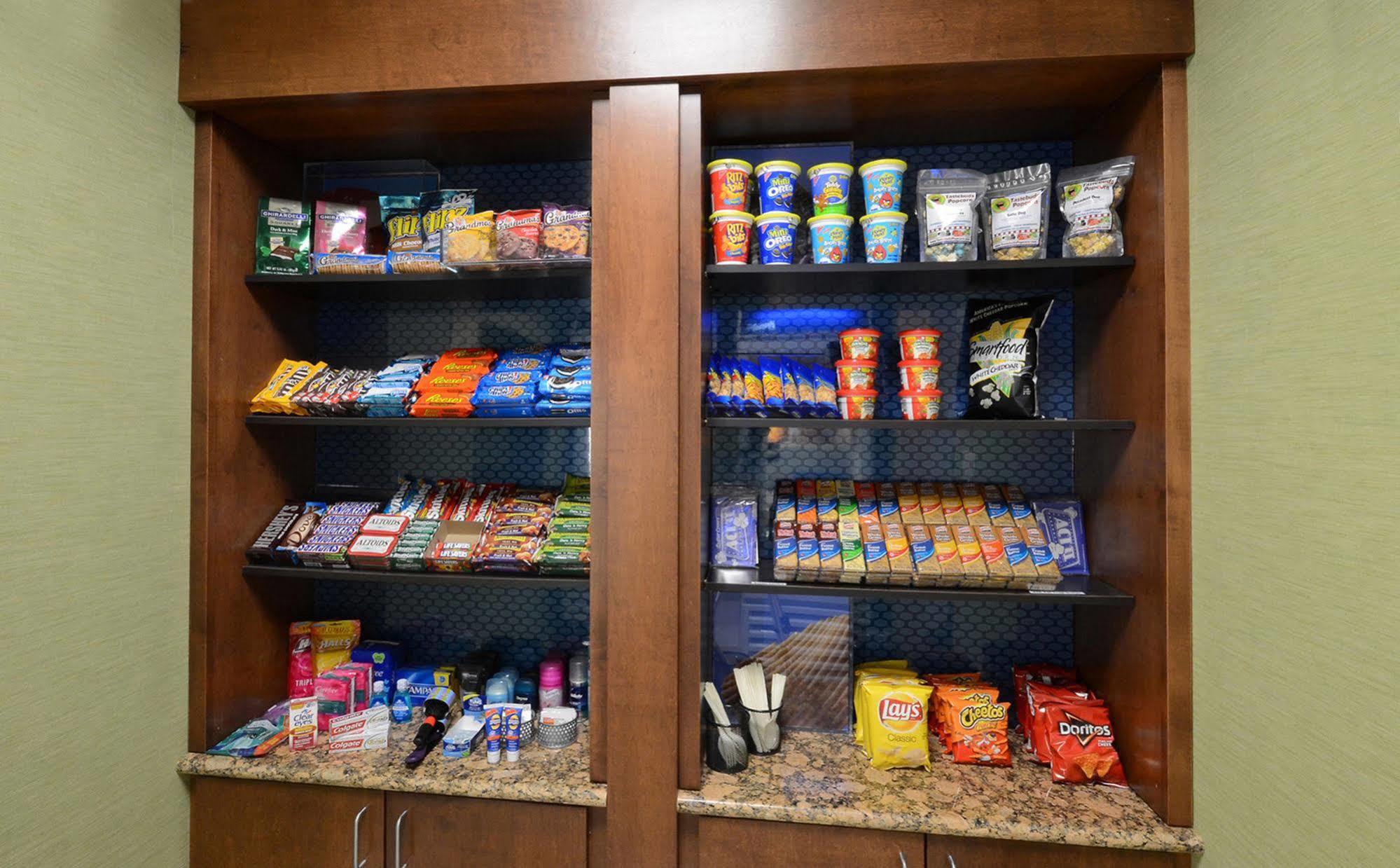 Hampton Inn&Suites Huntersville Eksteriør bilde